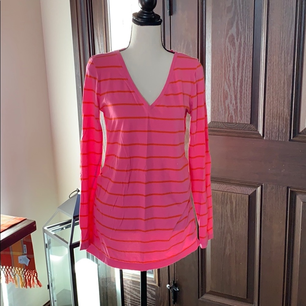 Gap Maternity Tee, Size M